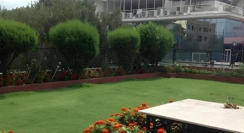 Hotel Mountain Kathmandu 3*,