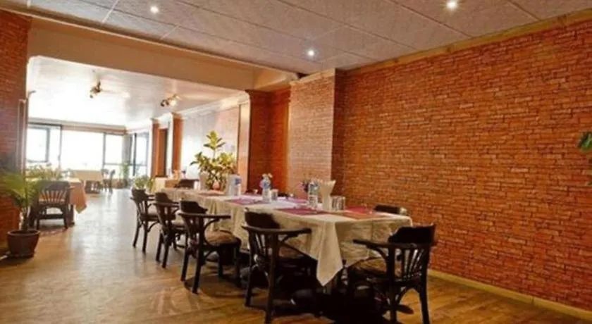 Hotel Mountain Kathmandu 3*,